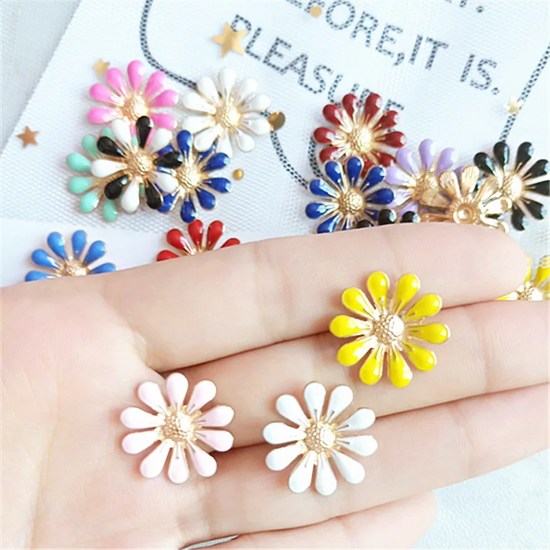 Оптовая продажа 50 шт./лот 2*2 см 12 цветов Мульти сплав капельного масла Маргаритка