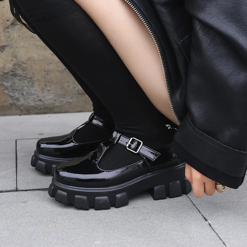 

Asumer 2021 New Arrive Platform Shoes Women Casual Shoes Round Toe Buckle Thick Heels Fashion Punk Women Pumps Big Size