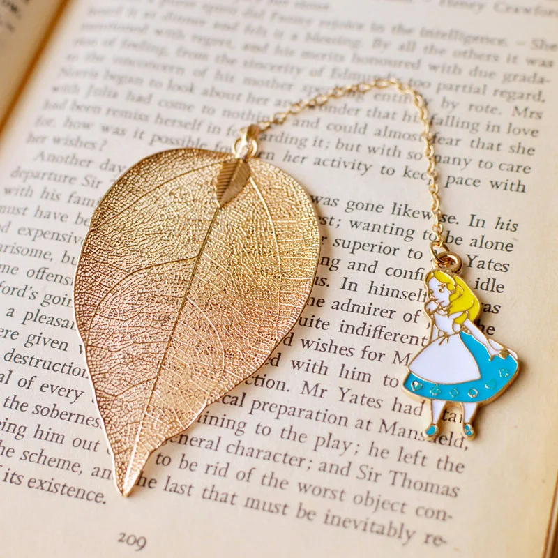 

Retro Alloy Metal Bookmarks Cute Girls Rabbit Leaves Bookmark for Books Accessories Teachers Gifts Office School Stationery