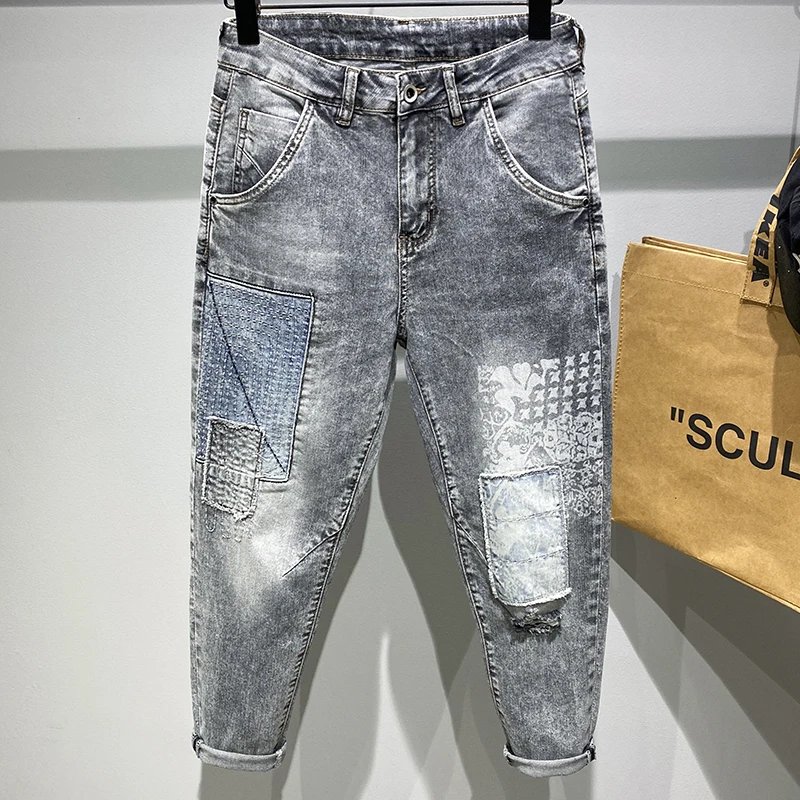 

Для мужчин Стройный пошив светильник синие джинсы весна 2021 новый уличная одежда в стиле хип-хоп брюки из джинсовой ткани в стиле пэчворк Для...