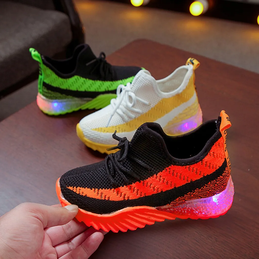 Детская обувь для мальчиков и девочек яркие цвета светящиеся Спортивные Тапочки