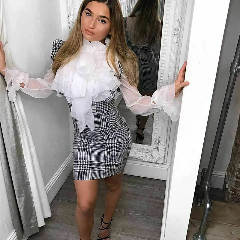 Женская однотонная черная юбка на подтяжках облегающая Короткая мини с оборками