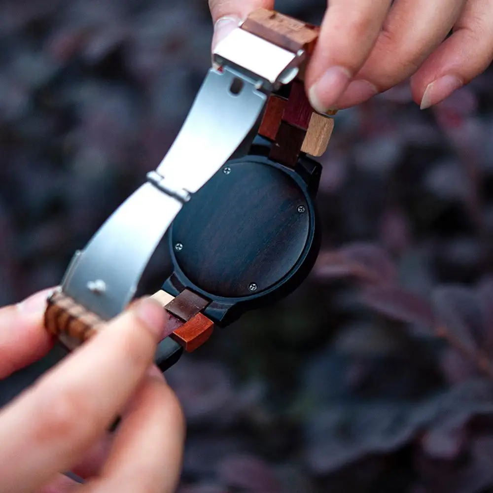 

BOBO BIRD 2021 New Wood Watch For Men Print Photo Ladies Quartz Wood Wristwatch Personalized For Valentine's Day Couple Gifts