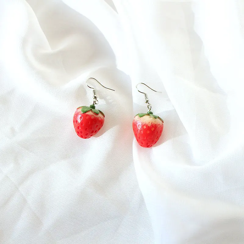 Japan South Korea Sweet Cute Simulation Strawberry Drop Earrings Fashion Girl Gift Fun Fruit Resin Women Ear Clip | Украшения и