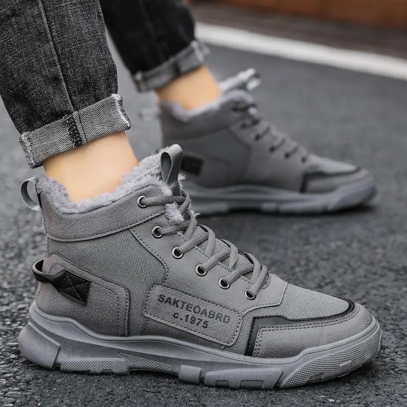 Мужские зимние ботинки с бархатной подкладкой и высоким берцем