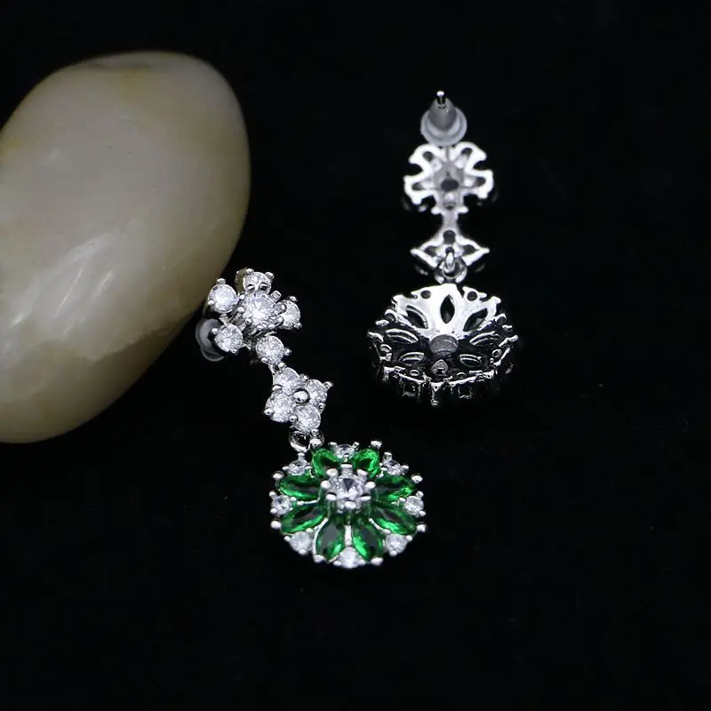Элегантные ювелирные изделия из стерлингового серебра 925 пробы зеленые