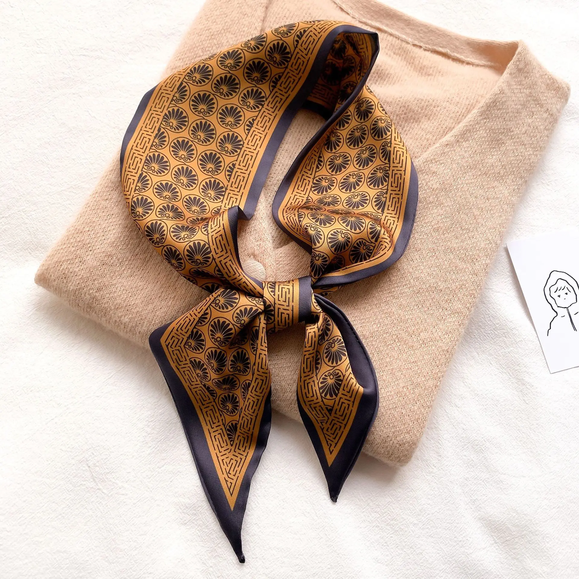 

2021 New Spring and Autumn Fashion Letters Small Silk Scarf Women Fashion Foreign Style Leaning Scarf Headband Scarf