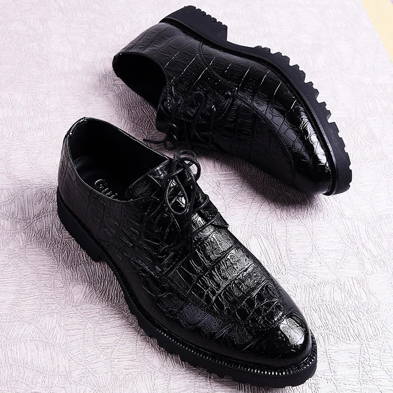 

Mazefeng 2020 Summer Outdoor Light Soft Leather Men Shoes Loafers Slip on Comfortable Moccasins Flats Casual Boat Brogue Shoes