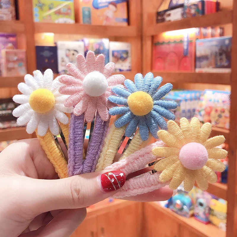 

Children Cute Colors Knitting Flower Hair Ball Hollow Ornament Hair Clips Girls Lovely Barrettes Hairpins Kids Hair Accessories