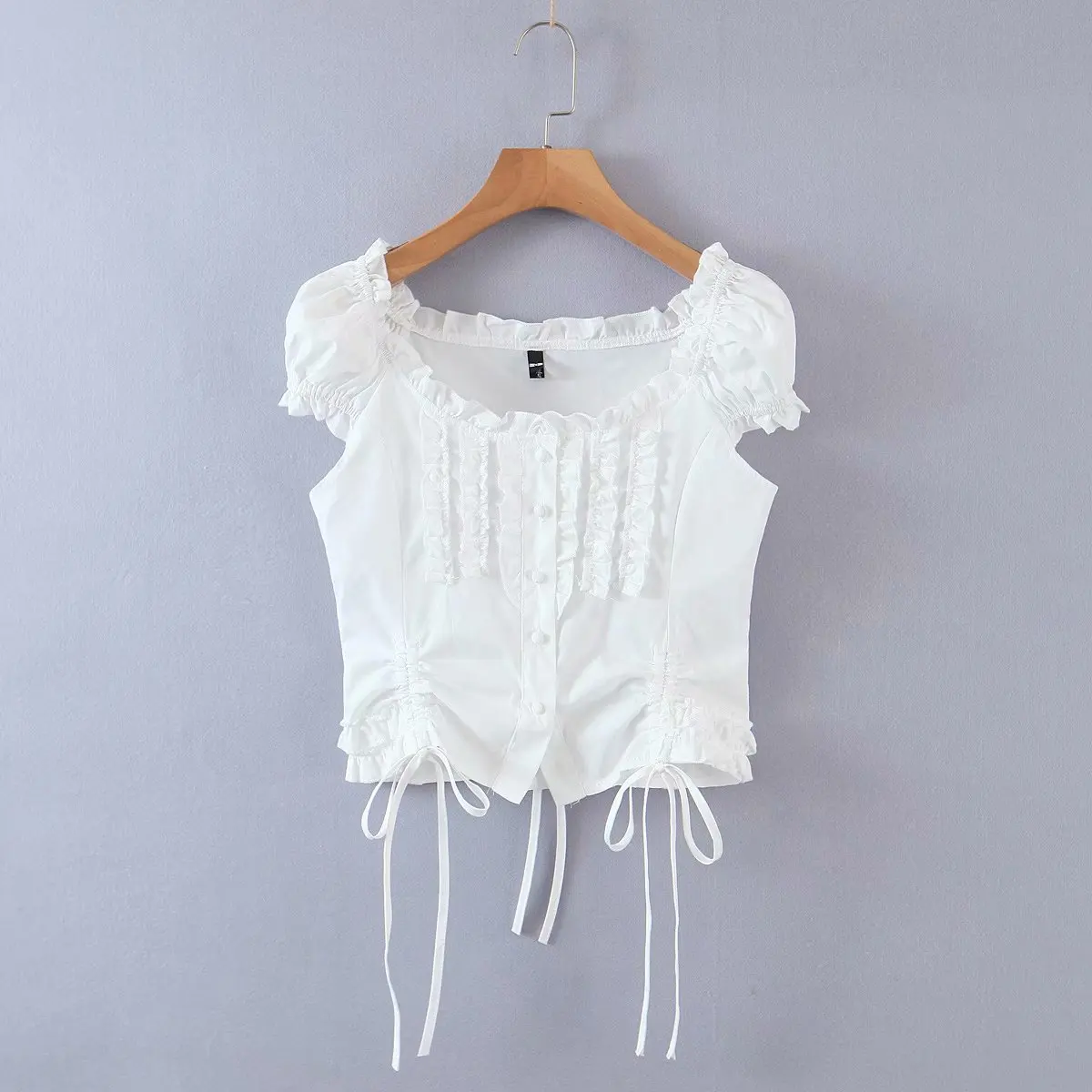 

Куртка на шнуровке с агарическим подолом и кулиской