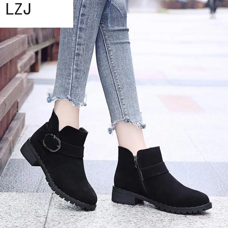 

LZJHOT New Arrival Fashion Shoes Women Boots Elasticated Leather Ankle Pointed Low Heel Female Sexy Botas Mujer Shose Women