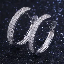 European and American Temperament Women's Hoop Earring Simple and Versatile Engagement Party Fashion Design Jewelry Earrings