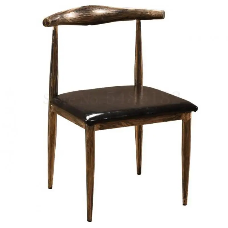 Стул Железный с имитацией Круассанов из массива дерева простой обеденный стул