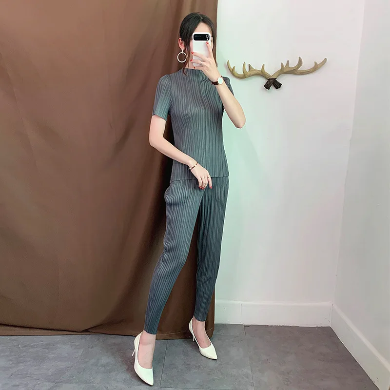 Miyake морщин карандаш брюки Твердые Короткие Свободные плиссированные эластичный