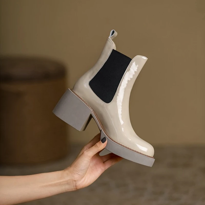 

2021 Fashion Women Shoes Round Toe Chunky Boots Patent Leather Boots Women Platform Shoes Winter Modern Boots Women Punk Shoes