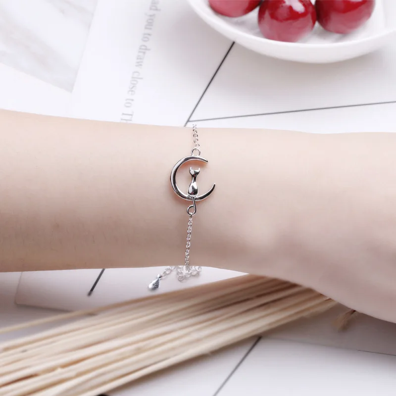 

OBEAR Cute Moon Cat Bracelets For Women Small Animal Korean Fashion Silver Plated Hand Jewelry