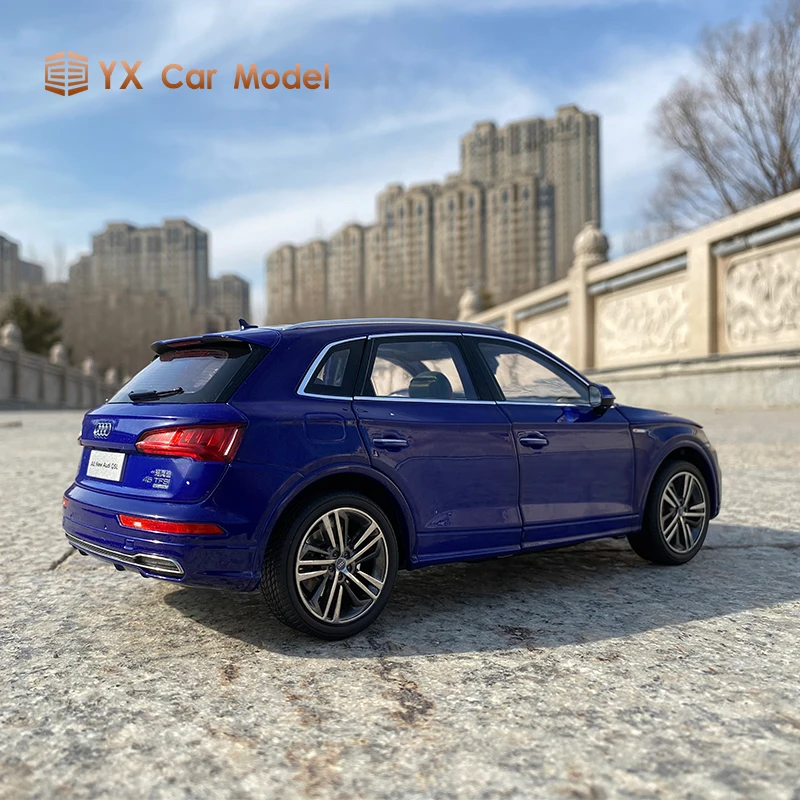 Модель автомобиля из сплава 1:18 новинка 2018 модель Audi q5l SUV (небольшой