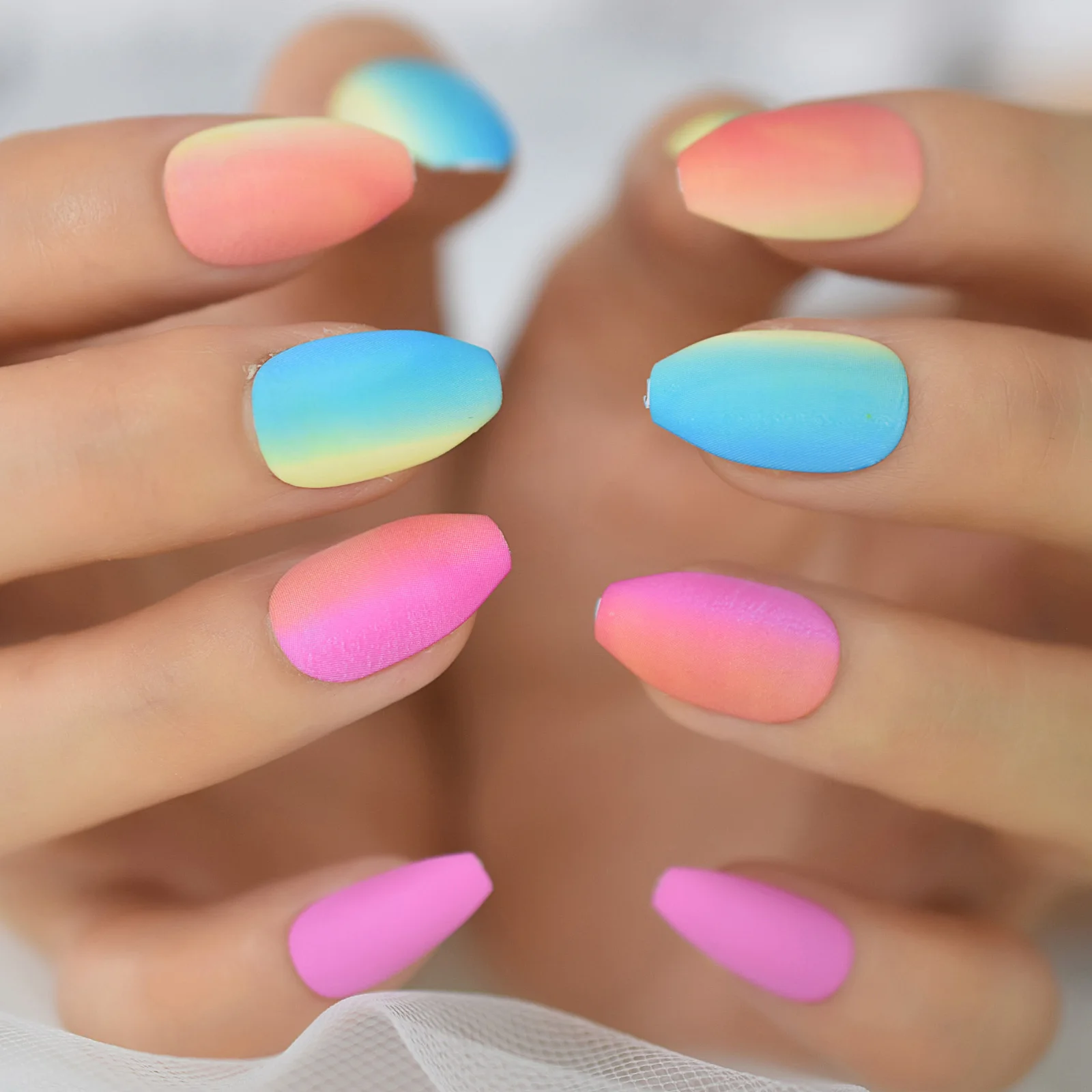 

Rainbow Color Pattern Medium Coffin Nails Neon Reusable Gel Tips Detachable Fakw Nails Full Cover Nails Fingernails Echiqnails