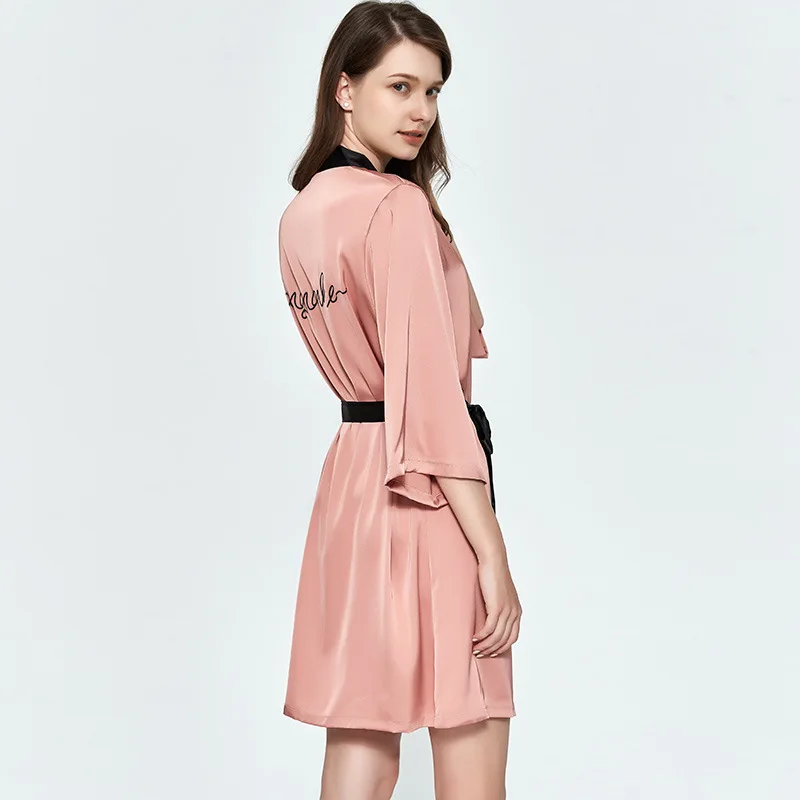 

Female Kimono Robe Gown With Letter Summer Thin Homewear Casual Bathrobe Sexy Satin Intimate Lingerie Brial Wedding Sleepwear