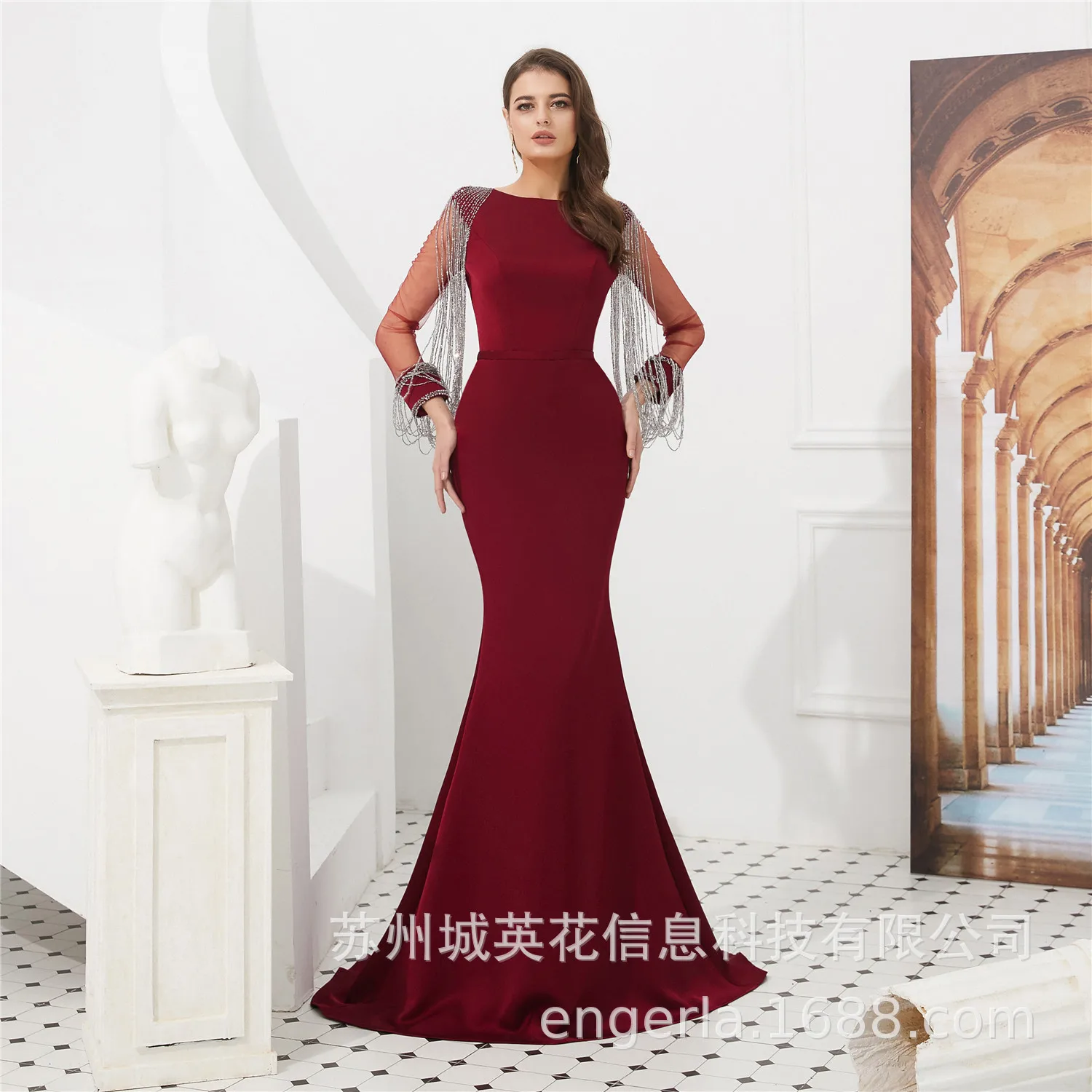 

Luxury Long Sleeves Mermaid Sequins Evening Dress 2019 Vestido de Festa Crystal Beads Scoop Evening Gown Avondjurk