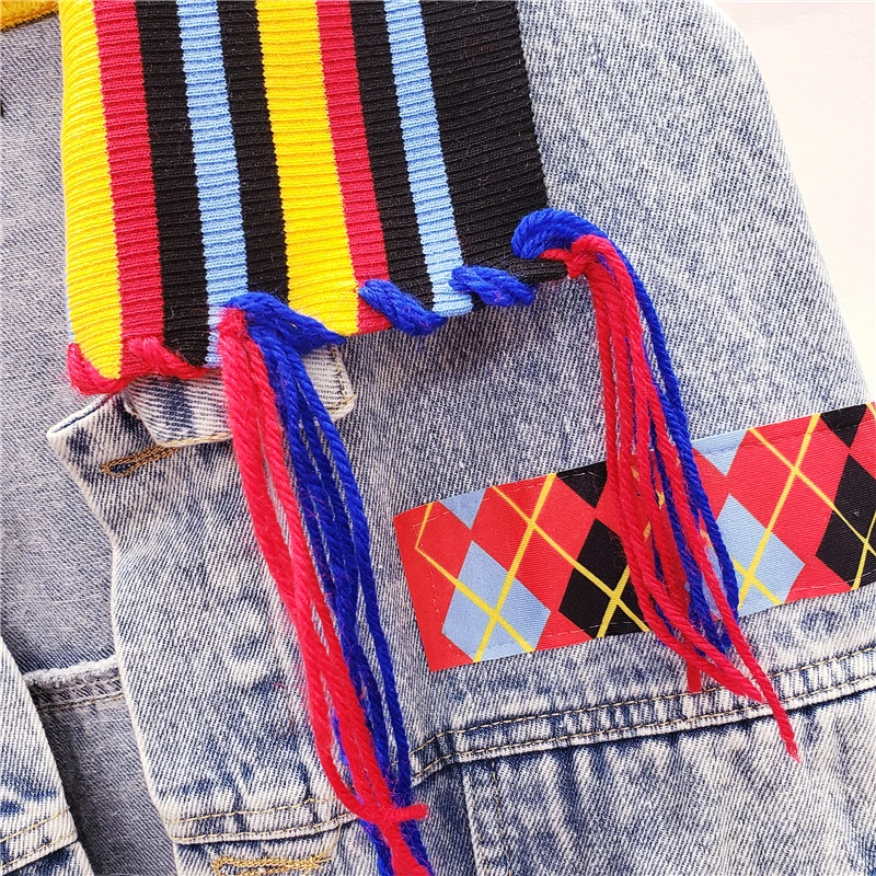 

2020 New Jean Jacket INS Sequins Printing Cartoon Fashion Tops Spring Tassels Knitting Wool Collar Patched Denim Coat Women