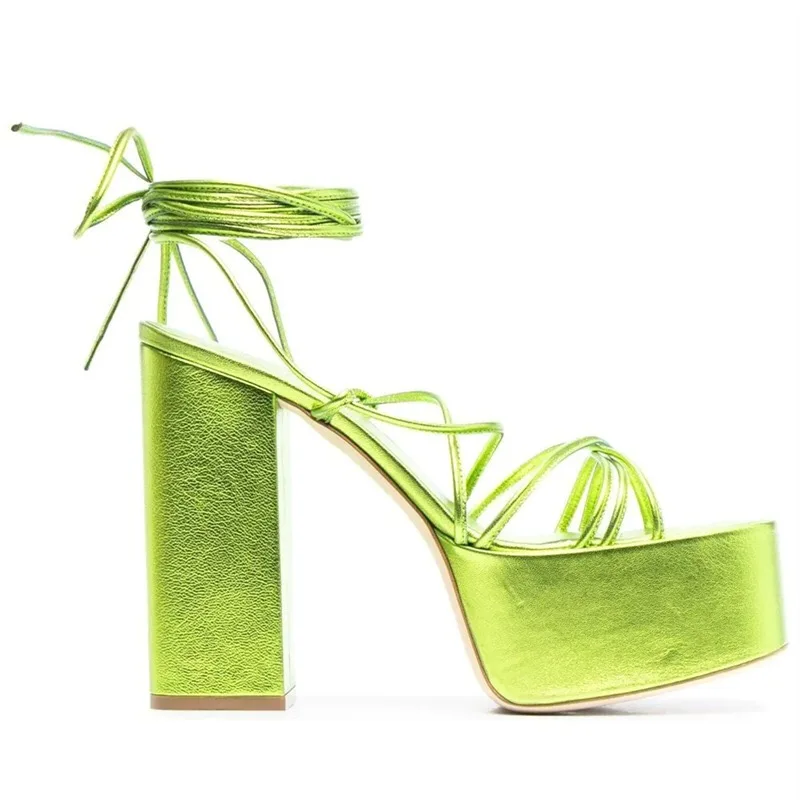 

Босоножки женские кожаные на очень высоком каблуке, на шнуровке, на толстой подошве