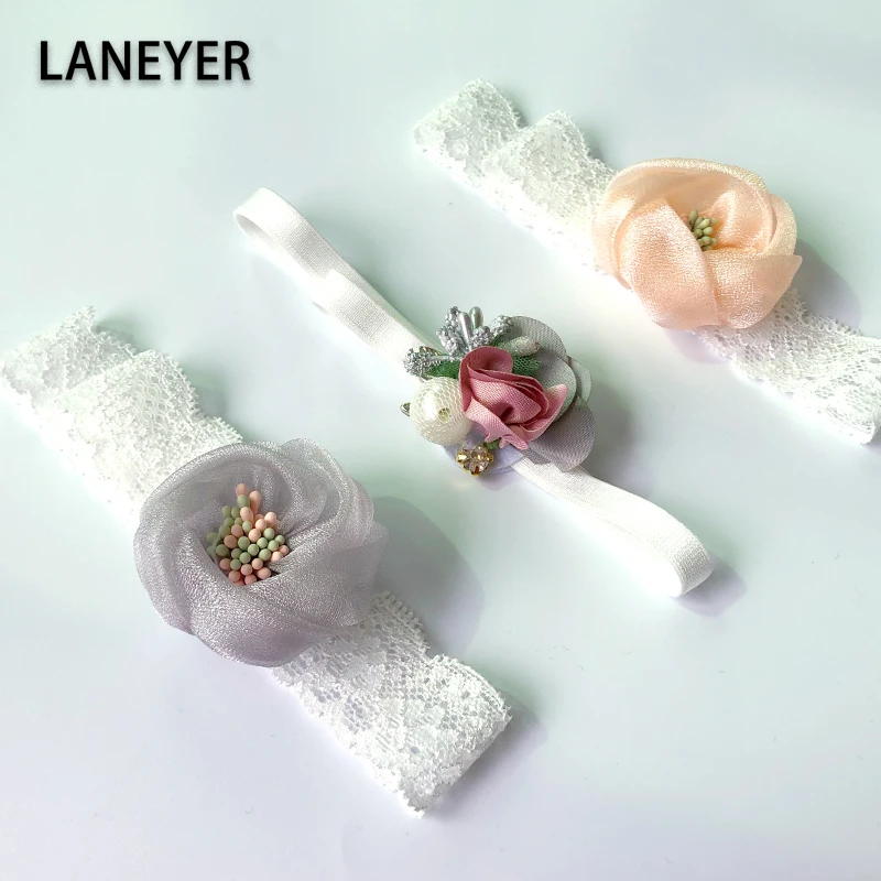

White Lace Crystal Bow Flower Baby Headbands for girl Elastic Baby Accessories Kids headwear Newborn hairbands photography prop