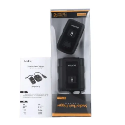 

Godox DM-04 Wireless Studio Flash Trigger Transmitter & Receiver for DE300 DE400 300SDI E250 E300 cameras