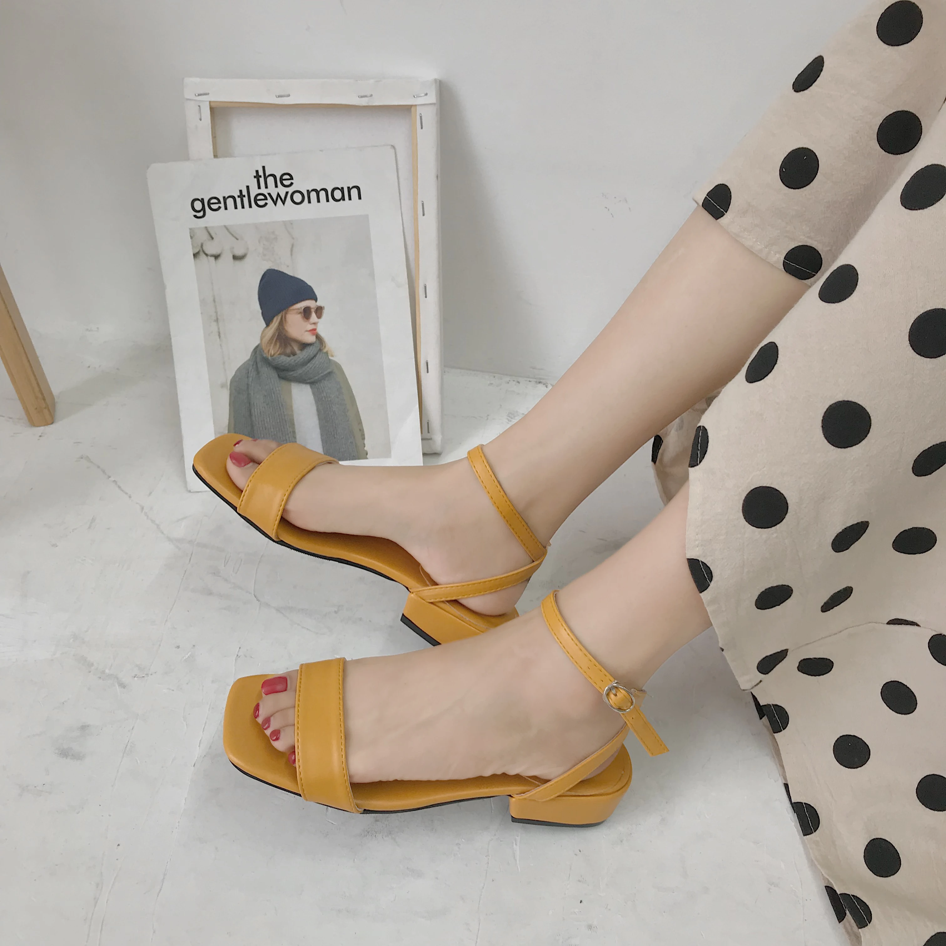 

2020 Summer Sandals Fish Mouth Women Sandals pu High Heels Square Heel Woman Buckle Shoes size 35-39 2020
