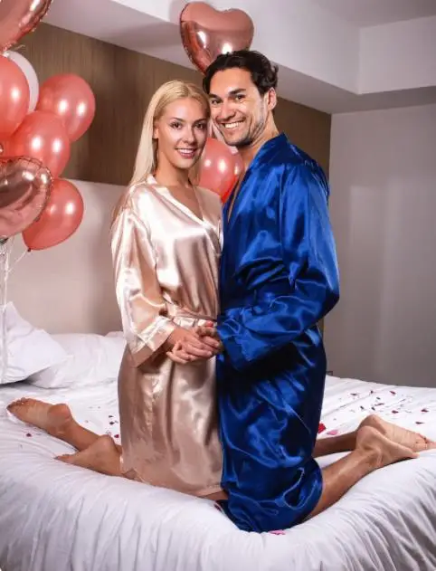 Valentines Day Gift, His and Hers Satin Robes,Robes for Couple, Matching Customized robes for men and women, King and Queen