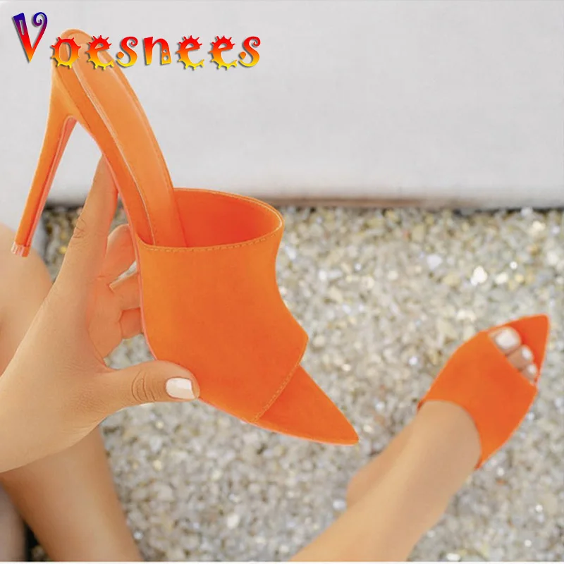 Модные тапочки Voesnees из флока женские остроконечные туфли на шпильках высоком