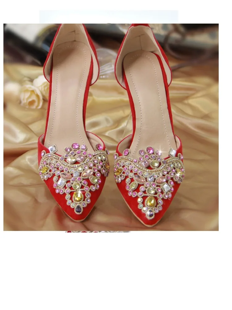 

2pcs(1pair) Rhinestone wedding shoes Embroidered Iron On Patch high heel pumps flats shoes flower charms decoration material