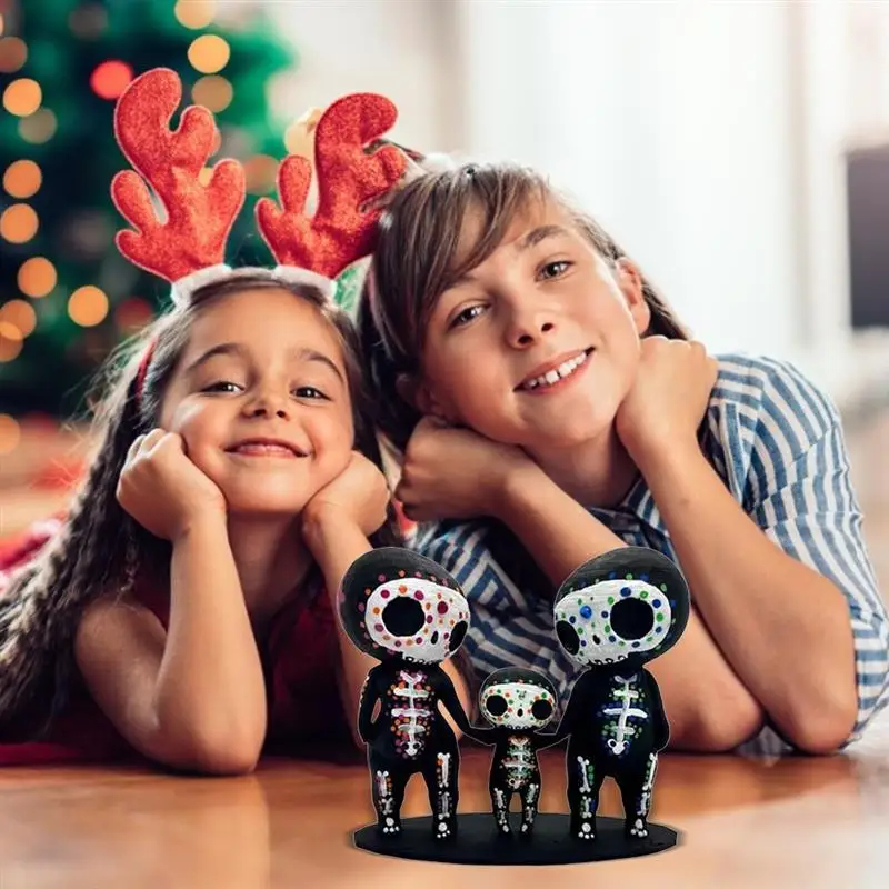 

Home Decoration Accessories Lovely Sugar Skeleton Couple Statue Romantic Figurine for Home Wedding Decoration Tuin Decoratie