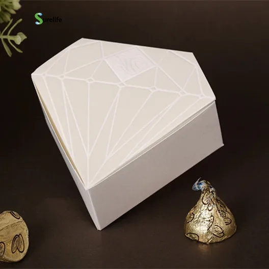 

50pcs Diamond candy box chocolate box Wedding Party paper diamond box wedding favor shower gold silver
