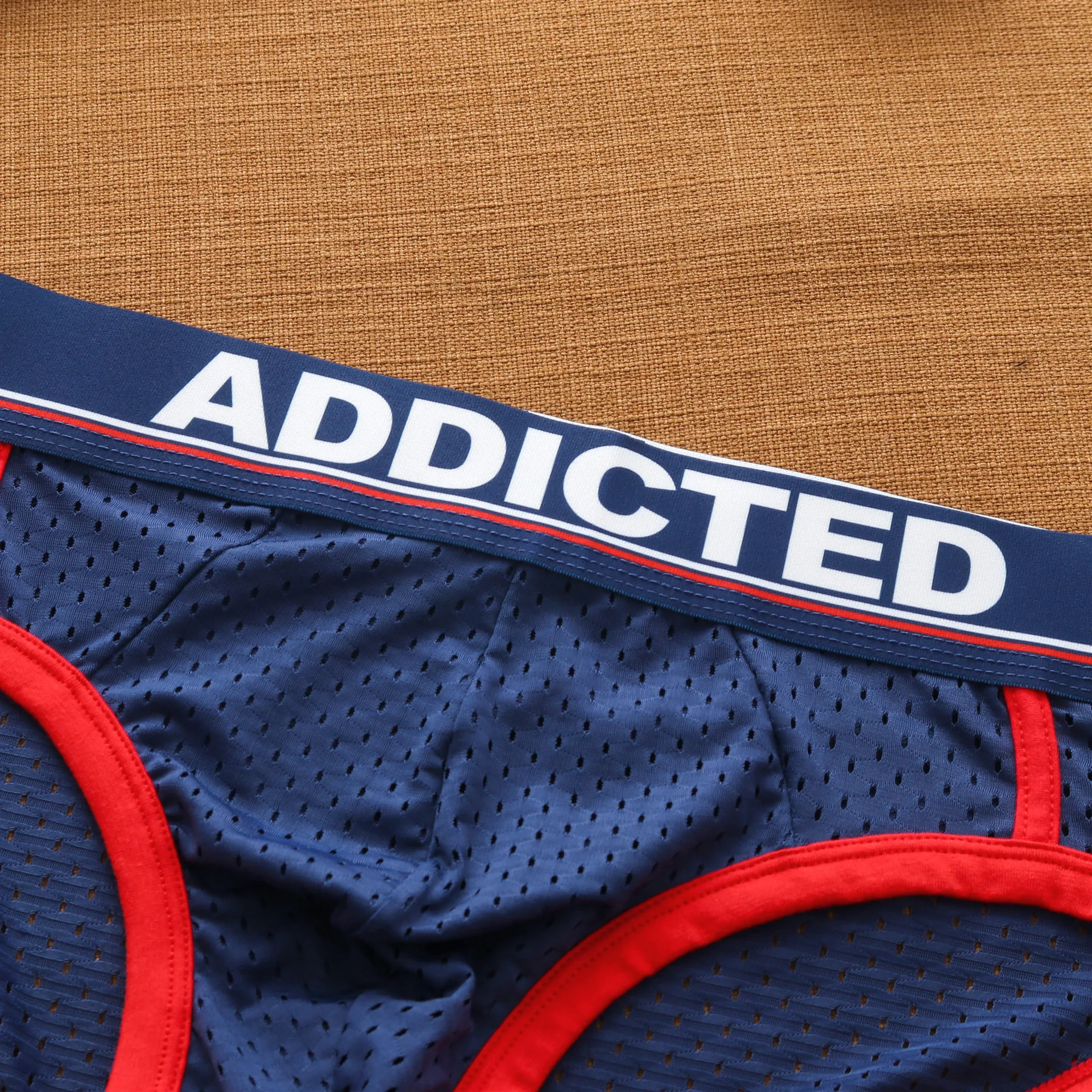 Мужское нижнее белье дышащие удобные модные трусы с низкой талией |