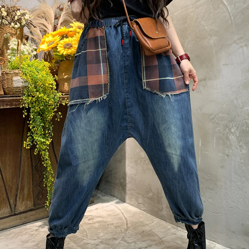 

Max LuLu European Spring 2021 Women Plaid Patchwork Denim Pants Ladies Bleached Ripped Jeans Female Punk Cross-Pants Plus Size