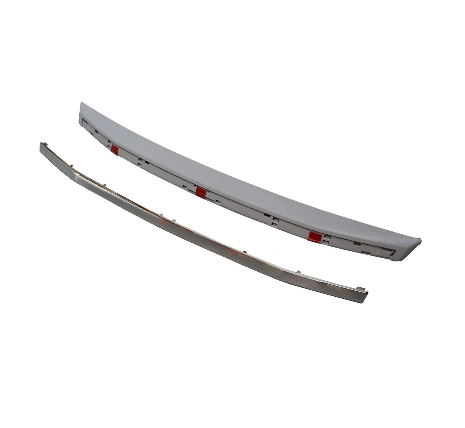 

New Tailgate Finish Molding for Land Rover Freelander LR026340