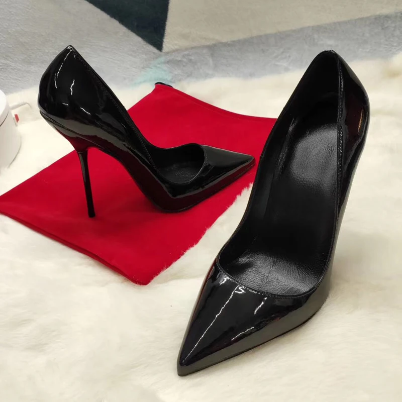 Женские вечерние туфли на высоком каблуке из натуральной кожи классический