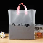 10 шт., Пользовательский логотип прозрачные матовые поверхностные сумки для делового подарка, упаковка для одежды, сумки для покупок с круглой ручкой, персонализированные сумки