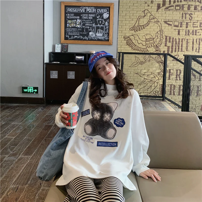 

Женский свитер с длинным рукавом