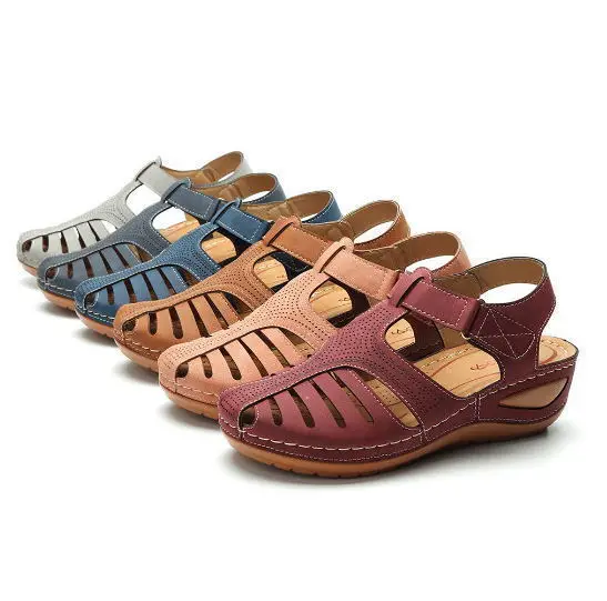 

2021 Summer New European And American Retro Plus Size Closed Beach Women's Sandals