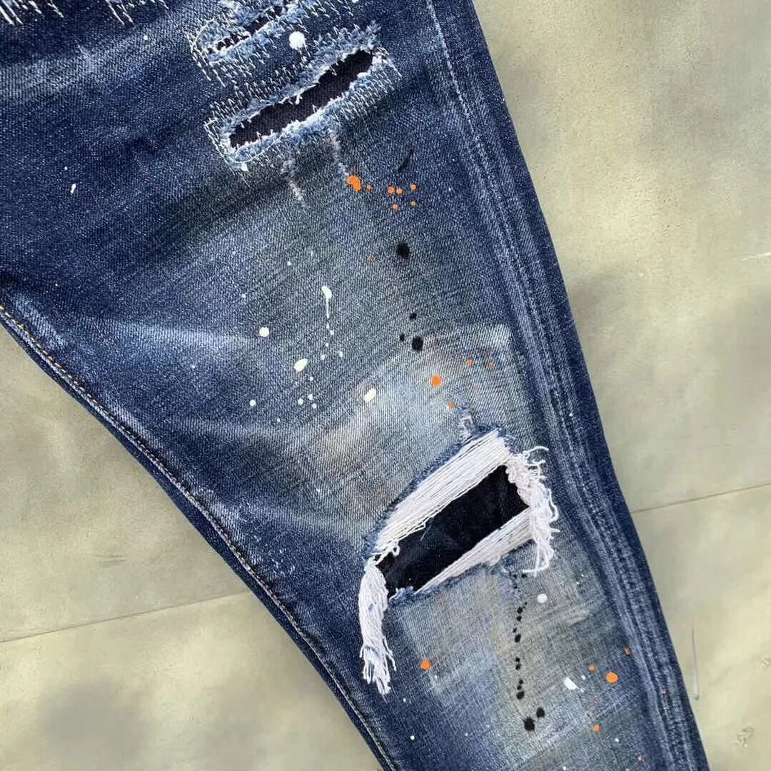 classic,Authentic,DSQUARED2,Retro,Italian brand ,Women/Men Jeans,locomotive,Jogging jeans,DSQ9118