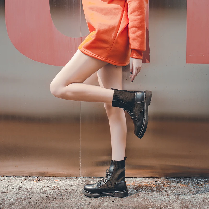 Женские ботильоны на платформе цвет бежевый черный Модные женские Ботинки martin