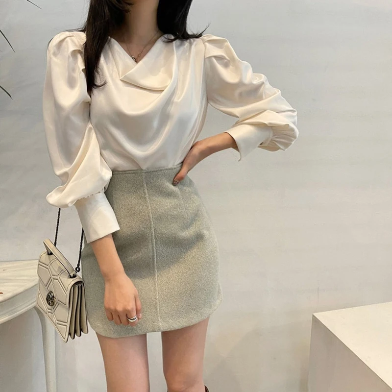 

Ранняя весна корейский шикарный французский Стиль слегка элегантные изящный модный сатиновый ворс рубашка с воротником и длинными рукавам...