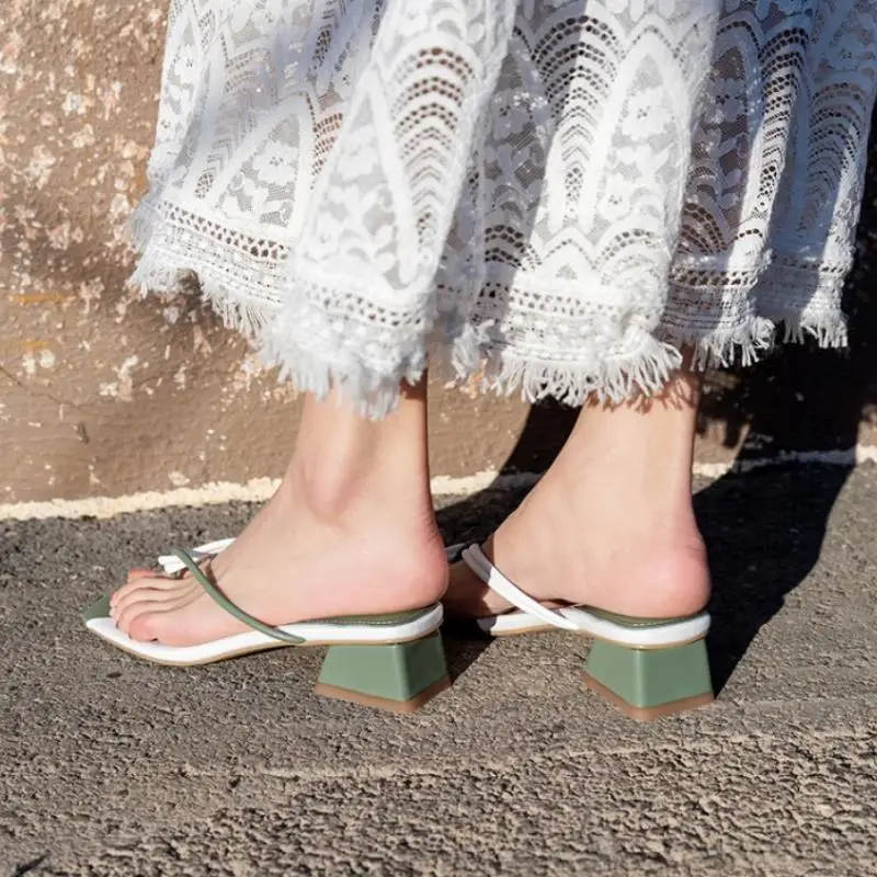 

KemeKiss 2020 New Arrival Women Sandals Shoes Stylish Square Heels Slippers Comfortable Slip On Casual Shoes Women Size 33-42