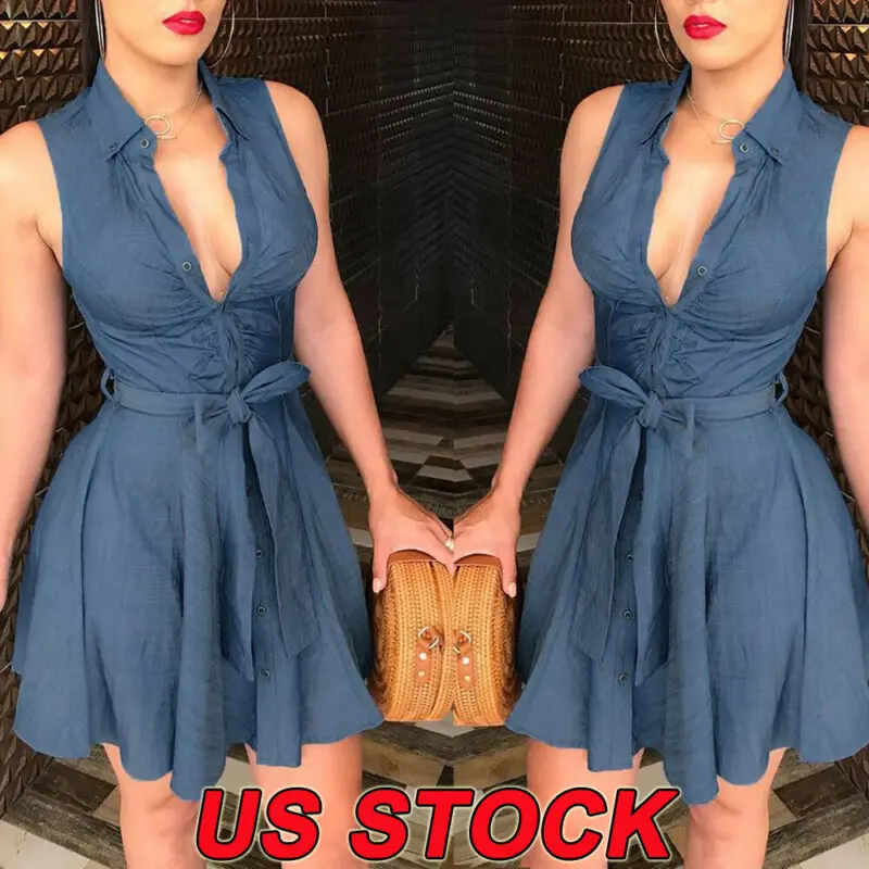 Женское летнее платье на шнуровке и пуговицах с глубоким v-образным вырезом