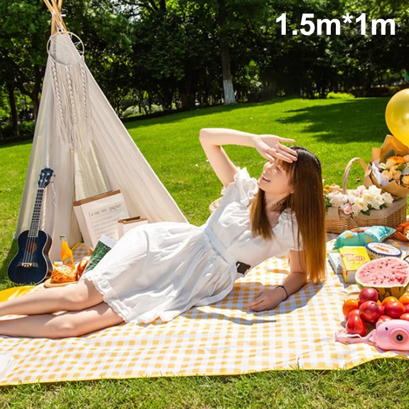 

Camping Mat Waterdicht Strand Deken Outdoor Draagbare Picknick Grond Mat Matras Outdoor Camping Picknick Mat Deken Gazon Games