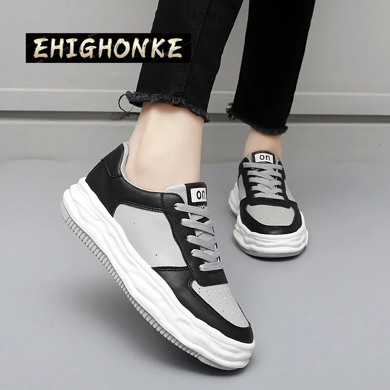 

Dissolve Classic Skateboard Shoes White Sports Shoes Breathable Men 's Casual Sports Shoes Hot Sale Sports Shoes 's PU Leather