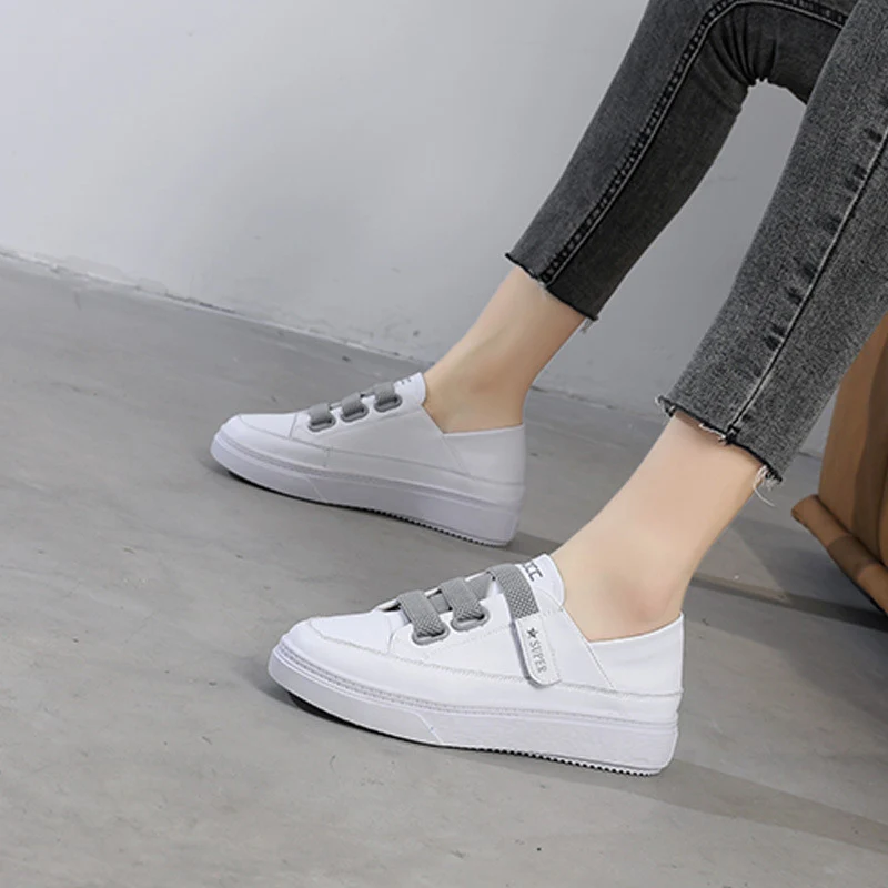 New All-match Leather Ladies Thick-soled Sneakers Summer Fashion Thick-soled Vulcanized Shoes Ladies White Shoes Flat Shoes