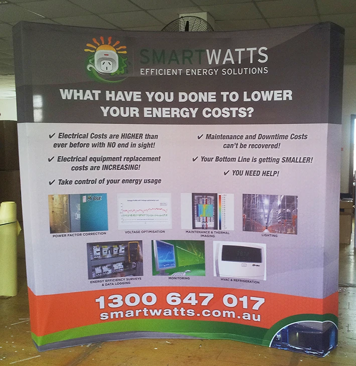 Выдвижная подставка из изогнутой ткани (выдвижные дисплеи ткани) |